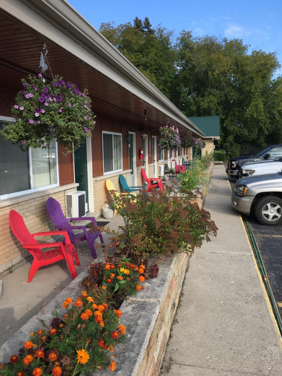 Big Bear Lodge Alpena Bagian luar foto