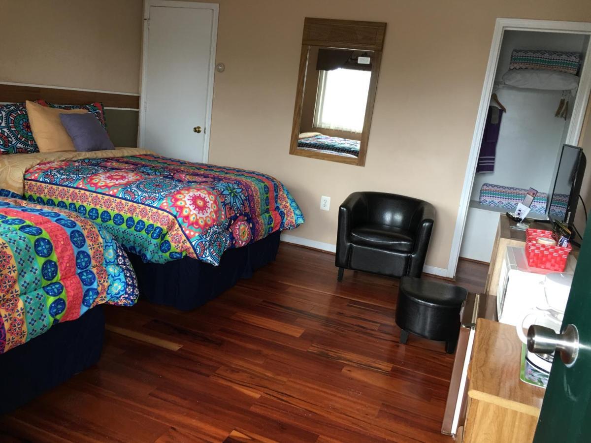 Big Bear Lodge Alpena Bagian luar foto